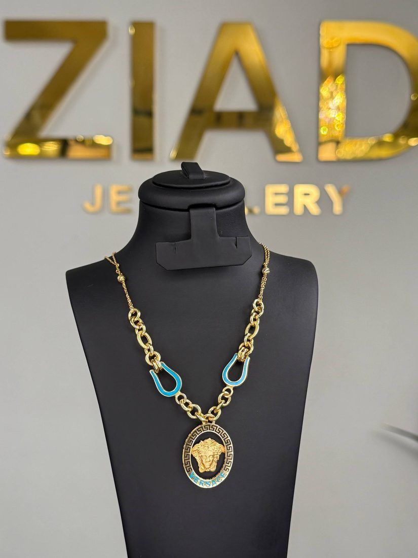 LUXE
