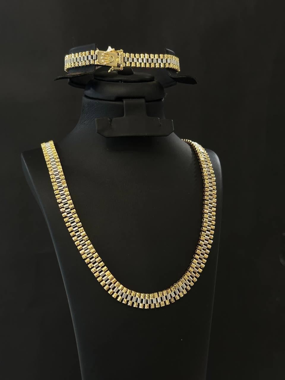 ITALIAN GOLD